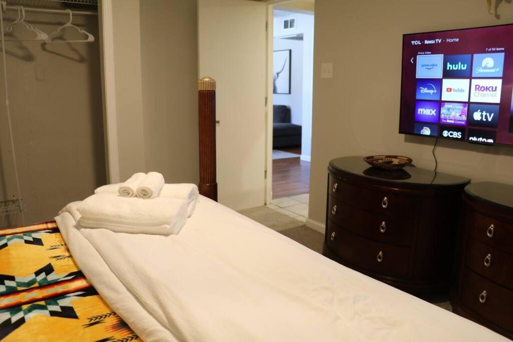 Cowboy Den-Hot Tub-Game Room-Pet Friendly-No Pet Fees! Albuquerque Kültér fotó