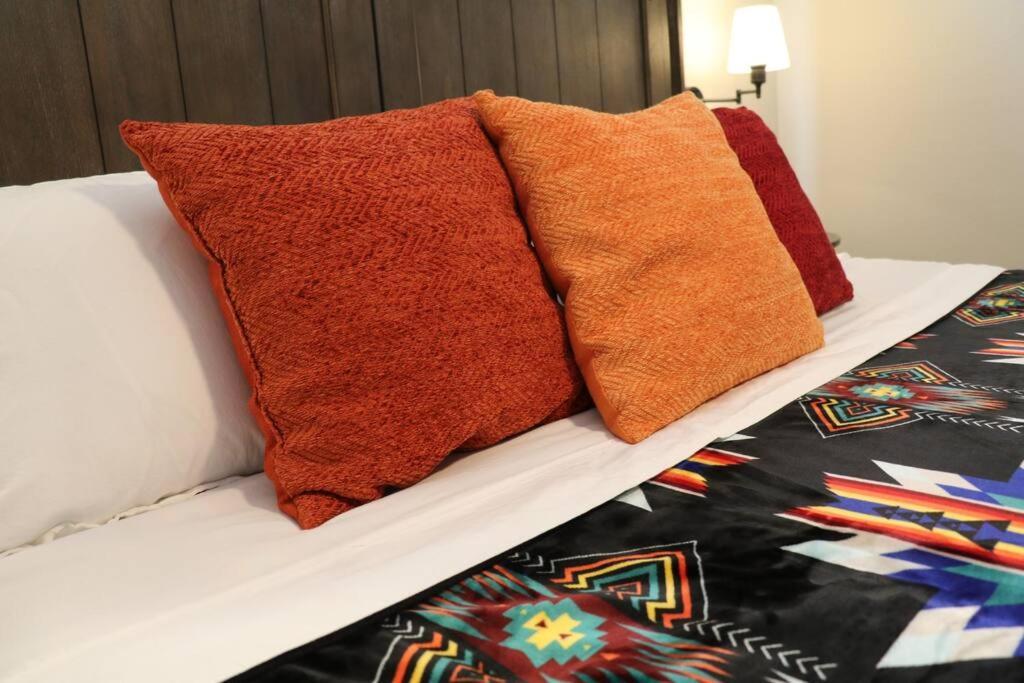 Cowboy Den-Hot Tub-Game Room-Pet Friendly-No Pet Fees! Albuquerque Kültér fotó