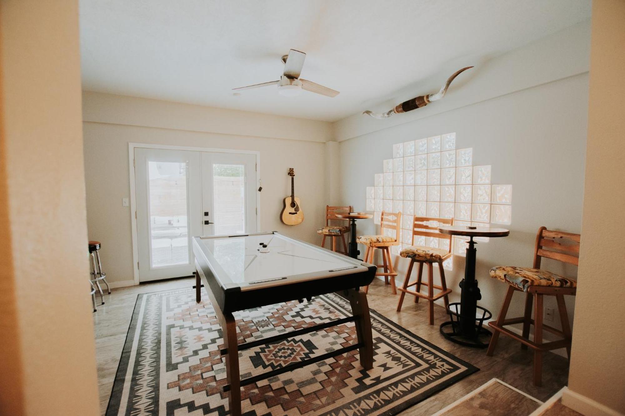 Cowboy Den-Hot Tub-Game Room-Pet Friendly-No Pet Fees! Albuquerque Kültér fotó