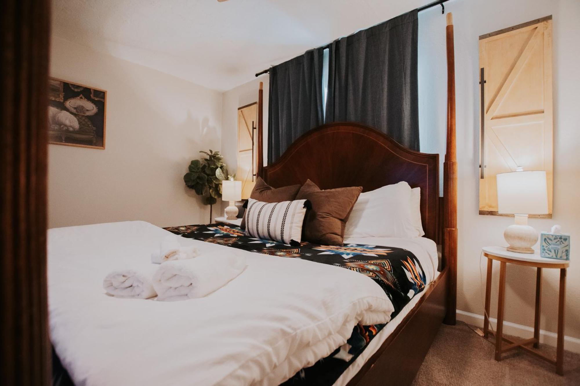Cowboy Den-Hot Tub-Game Room-Pet Friendly-No Pet Fees! Albuquerque Kültér fotó